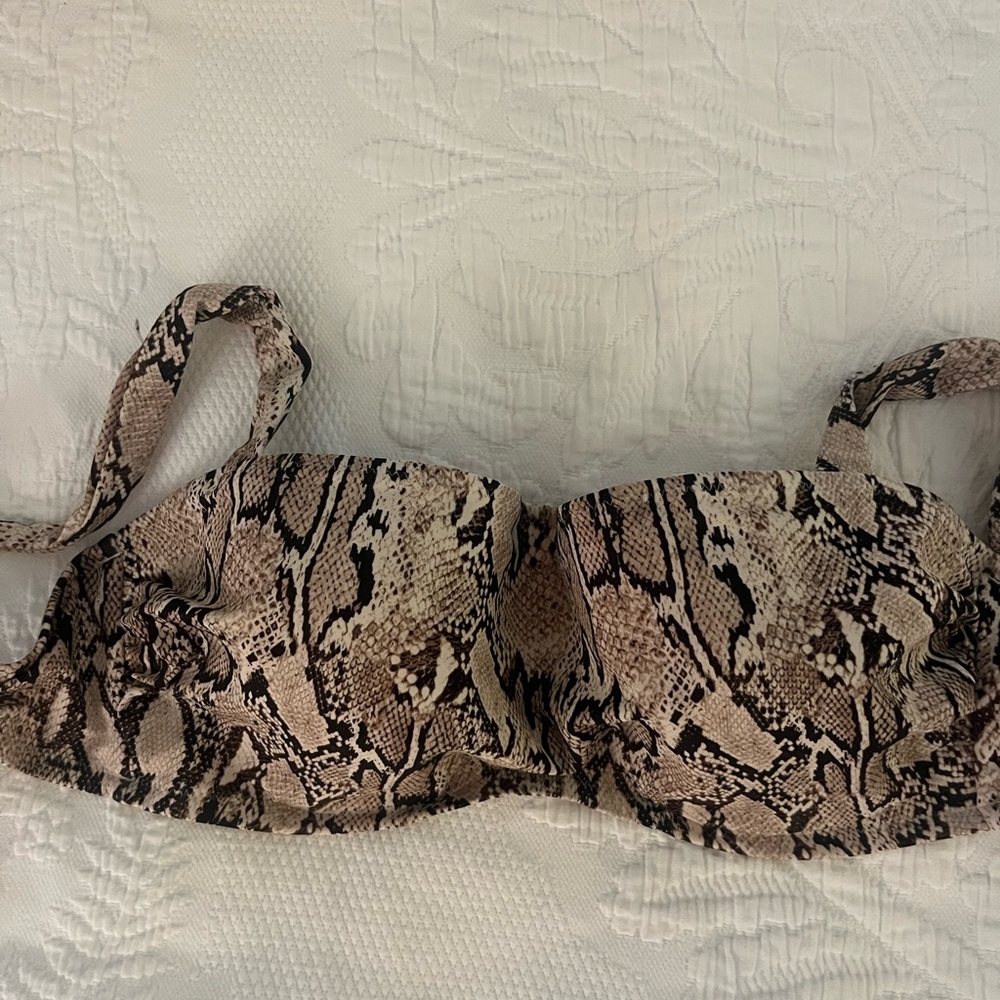 Bikini top